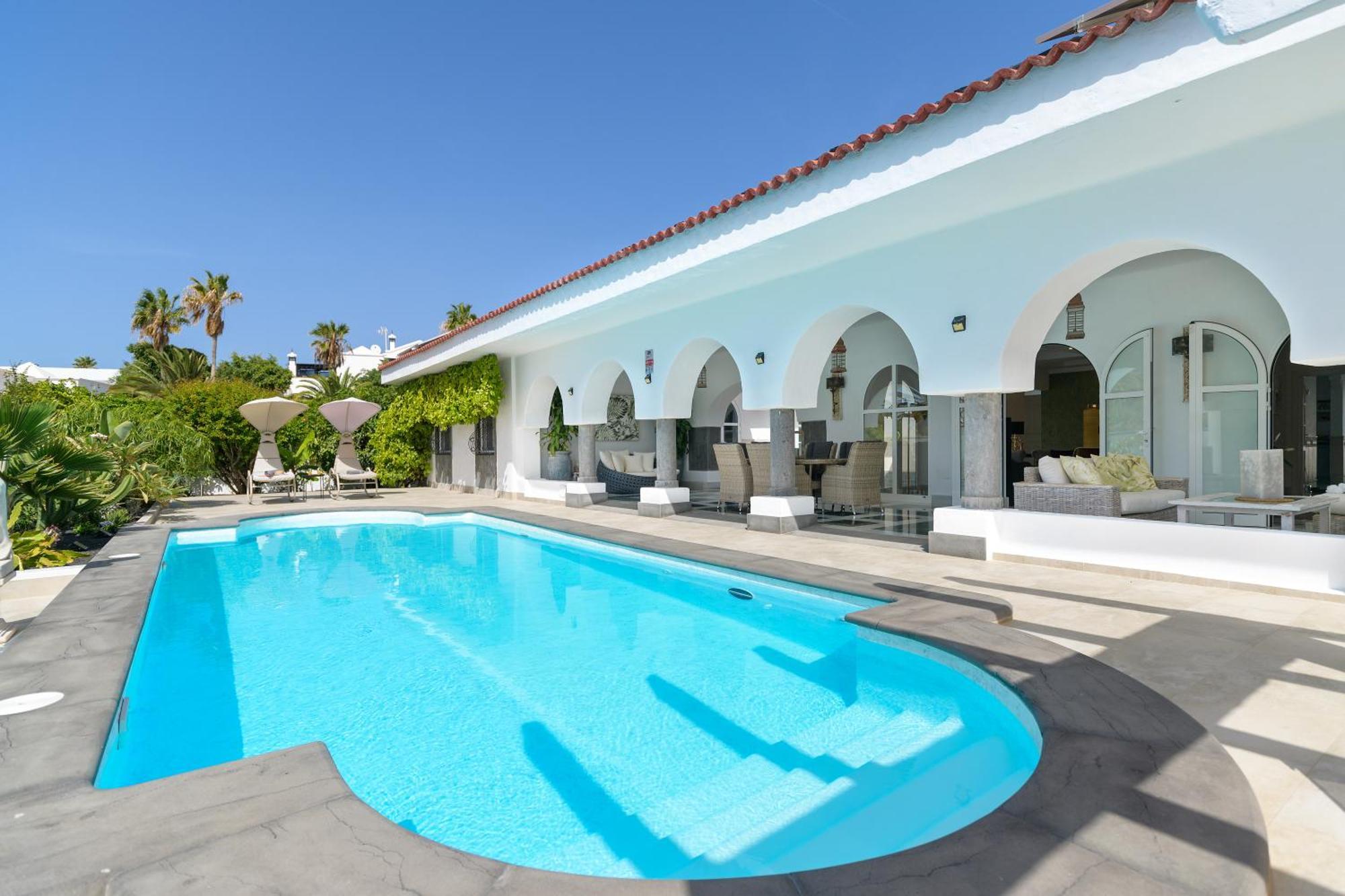 Oasis De Lujo - Luxury Boutique Villa Costa Teguise Exterior photo