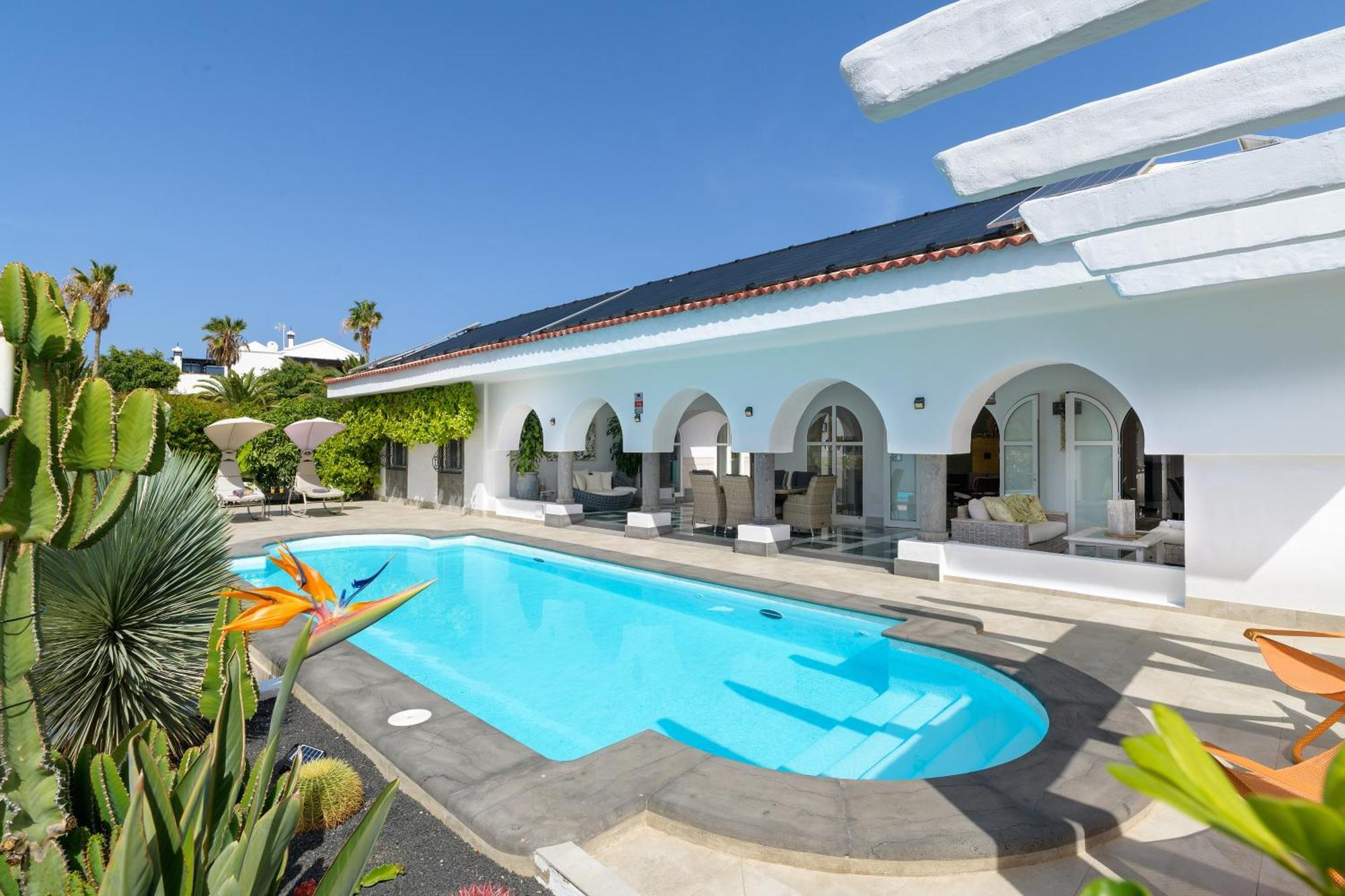 Oasis De Lujo - Luxury Boutique Villa Costa Teguise Exterior photo