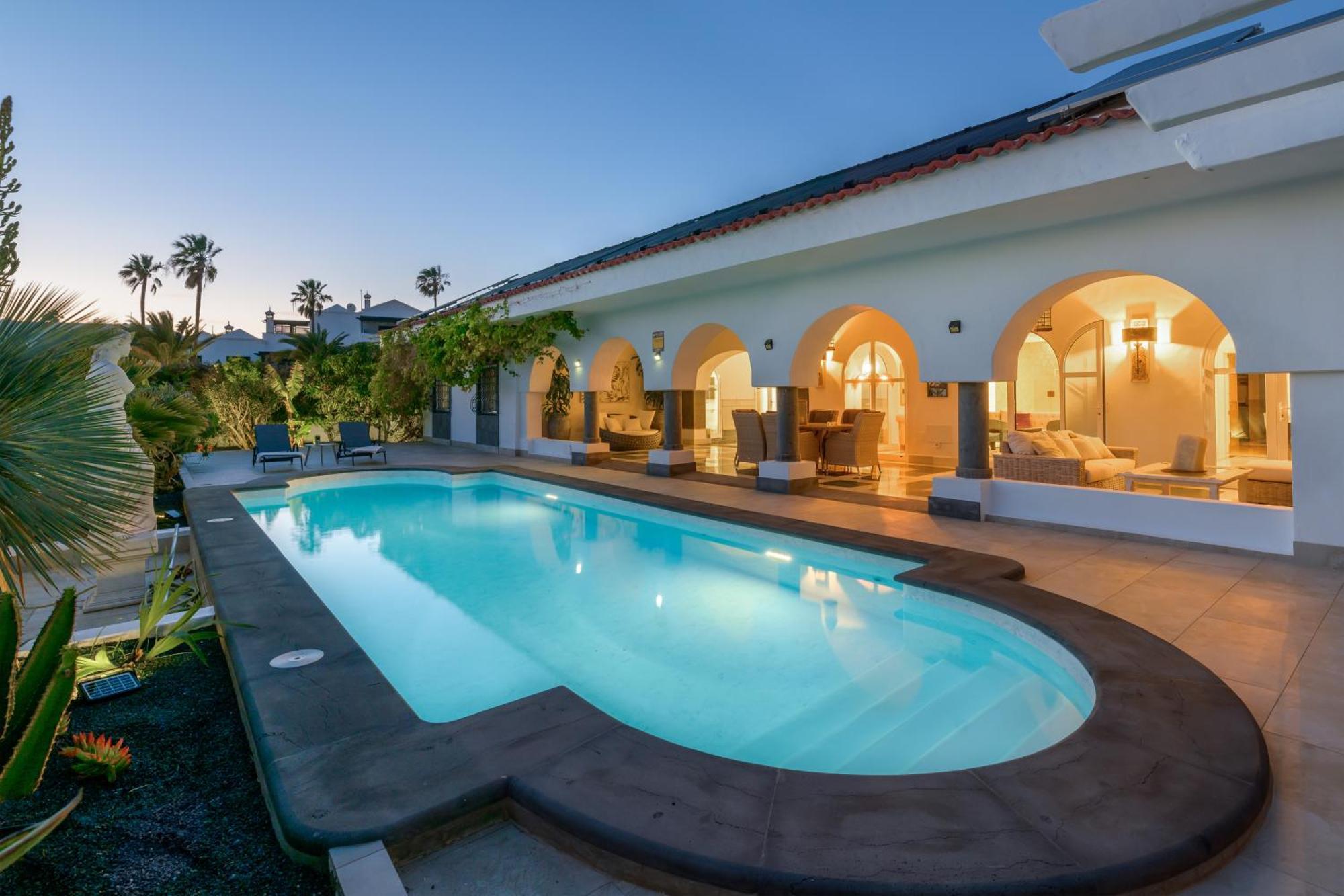 Oasis De Lujo - Luxury Boutique Villa Costa Teguise Exterior photo